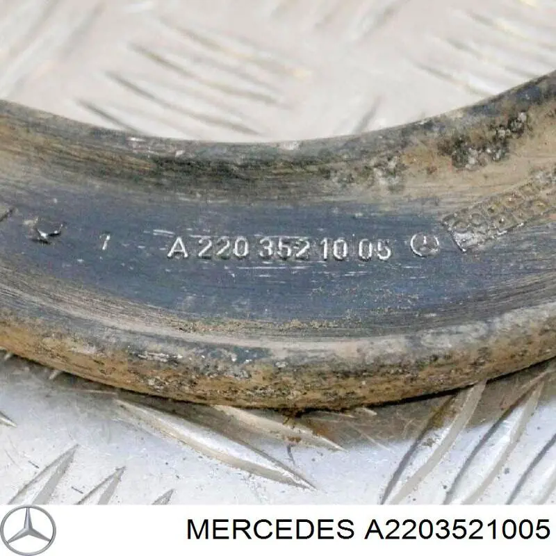 Braço oscilante superior esquerdo de suspensão traseira Mercedes A2203521005 preço, a partir de 46,05 USD