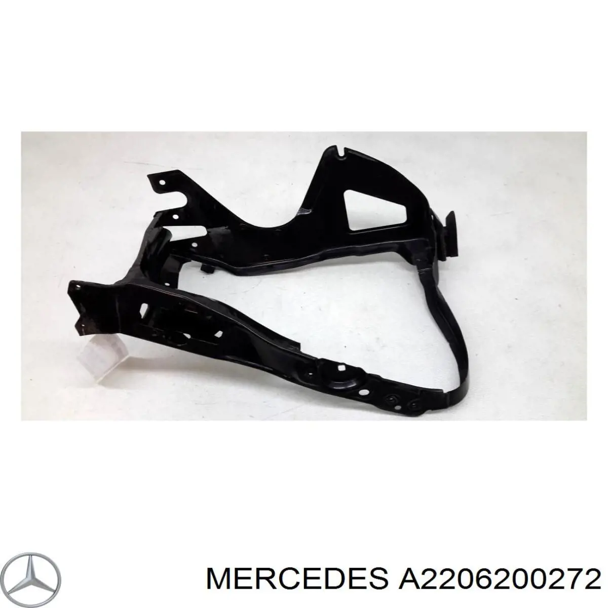 A2206200272 Mercedes Suporte direito do radiador (painel de montagem de fixação das luzes)