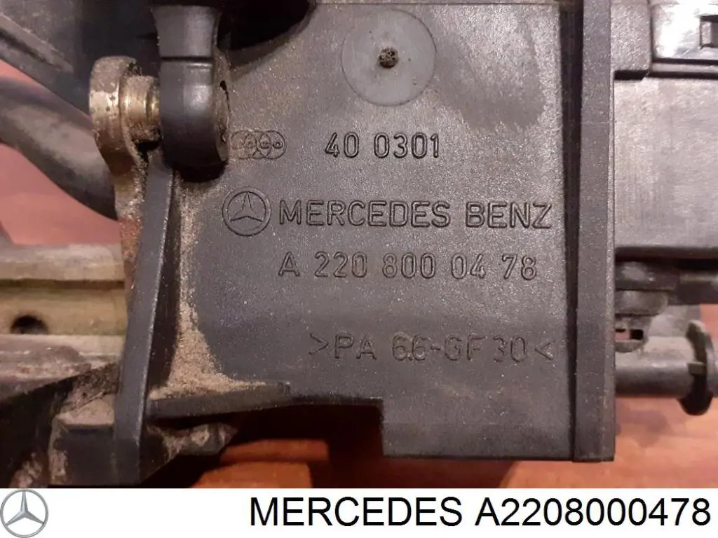 Compre A2208000478 Mercedes Fecho de tampa de porta-malas (de 3ª/5ª porta traseira)