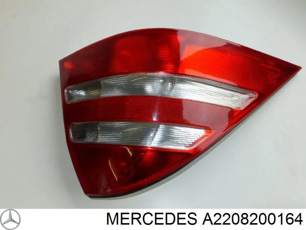 Lanterna traseira esquerda Mercedes A2208200164 preço, a partir de 129,40 USD