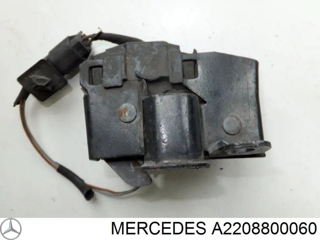 Compre A2208800060 Mercedes Fecho da capota