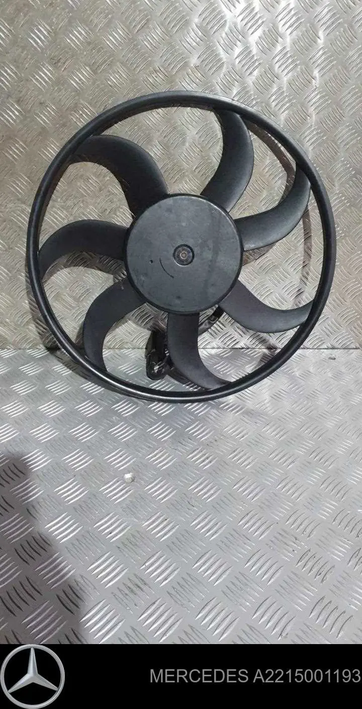 Difusor do radiador de esfriamento, montado com motor e roda de aletas Mercedes A2215001193 preço, a partir de 332,00 USD
