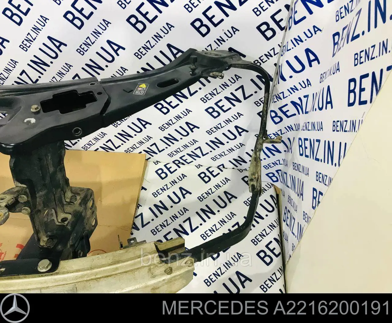 Suporte esquerdo do radiador (painel de montagem de fixação das luzes) Mercedes A2216200191 preço, a partir de 58,12 USD