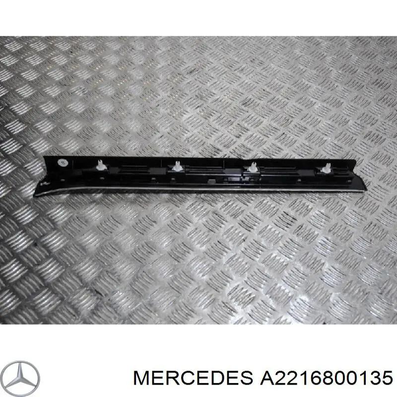 Placa sobreposta interna dianteira esquerda de acesso na porta Mercedes A2216800135 preço, a partir de 58,61 USD