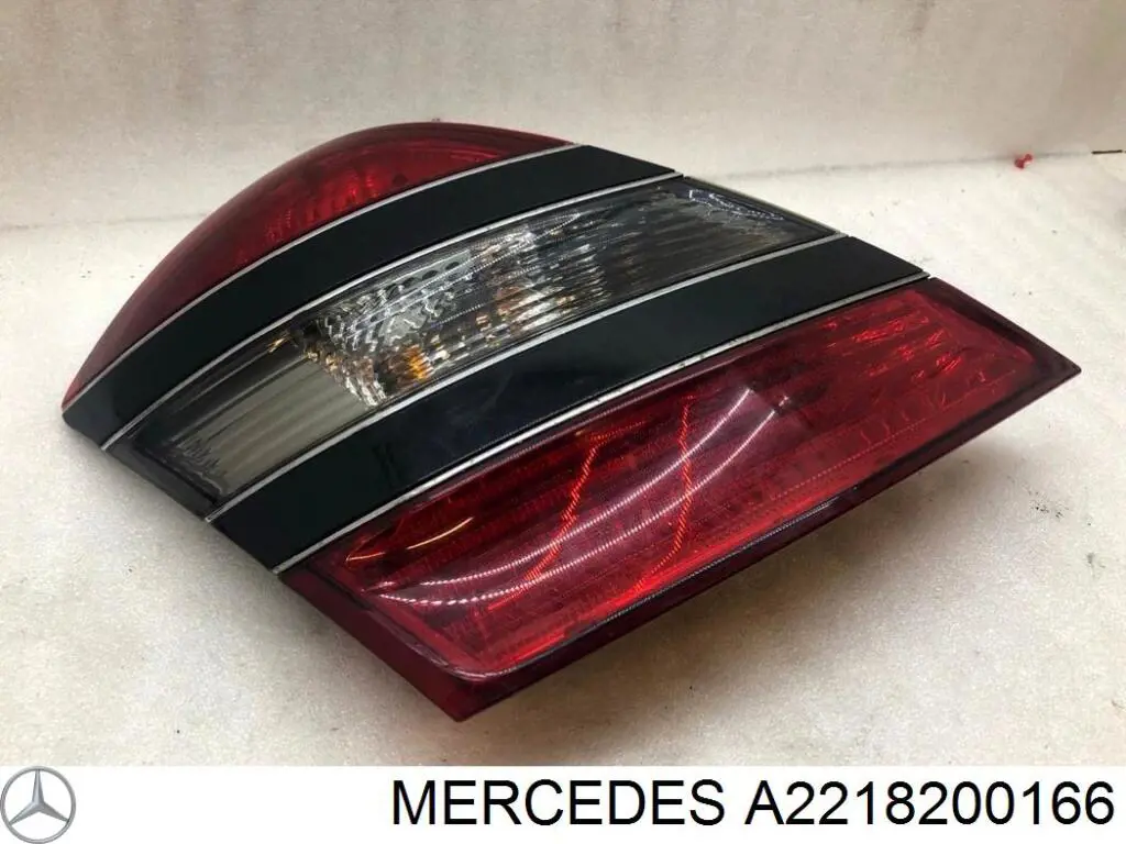 Lanterna traseira esquerda Mercedes A2218200166 preço, a partir de 250,77 USD