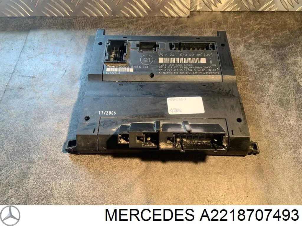  Mercedes A2218707493 preço, a partir de 131,10 USD