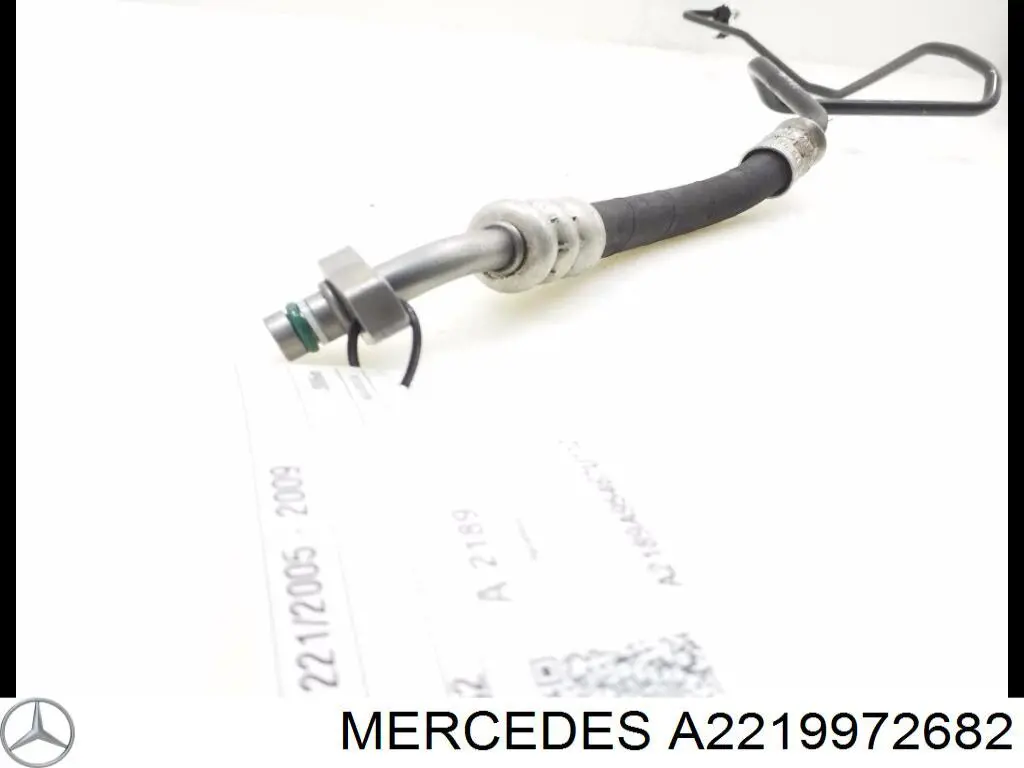 Compre A2219972682 Mercedes Mangueira da Direção hidrâulica assistida de pressão baixa, desde a cremalheira (do mecanismo) até o radiador