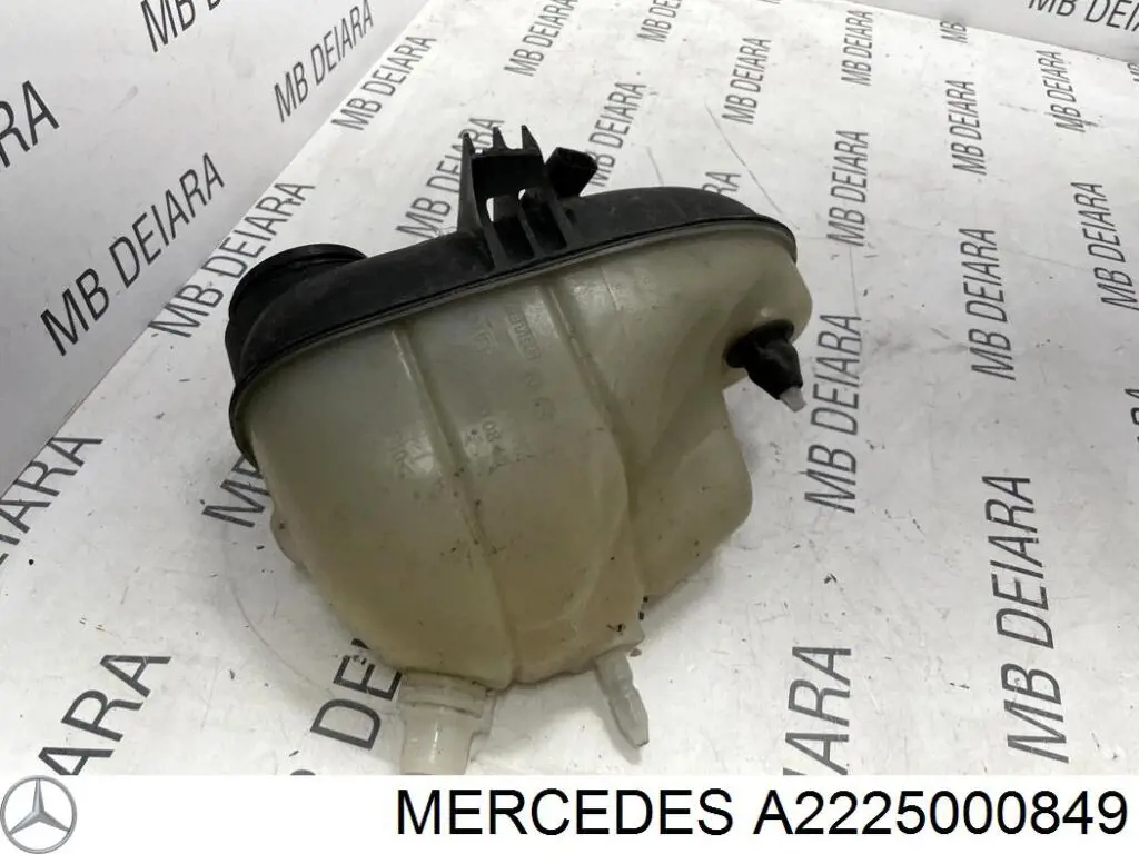 Tanque de expansão do sistema de esfriamento Mercedes A2225000849 preço, a partir de 45,58 USD