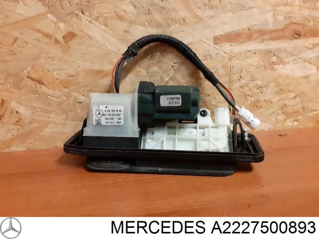 Puxador externo de tampa de porta-malas (de 3ª/5ª porta traseira) Mercedes A2227500893 preço, a partir de 81,72 USD