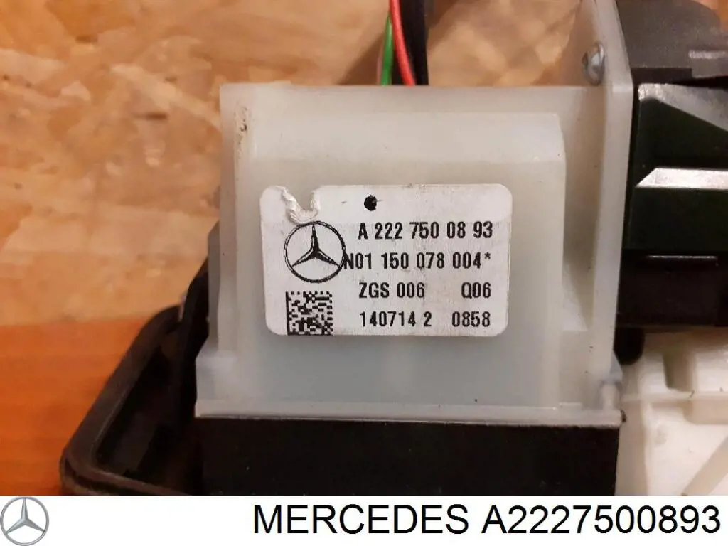 Puxador externo de tampa de porta-malas (de 3ª/5ª porta traseira) Mercedes A2227500893 preço, a partir de 53,35 USD