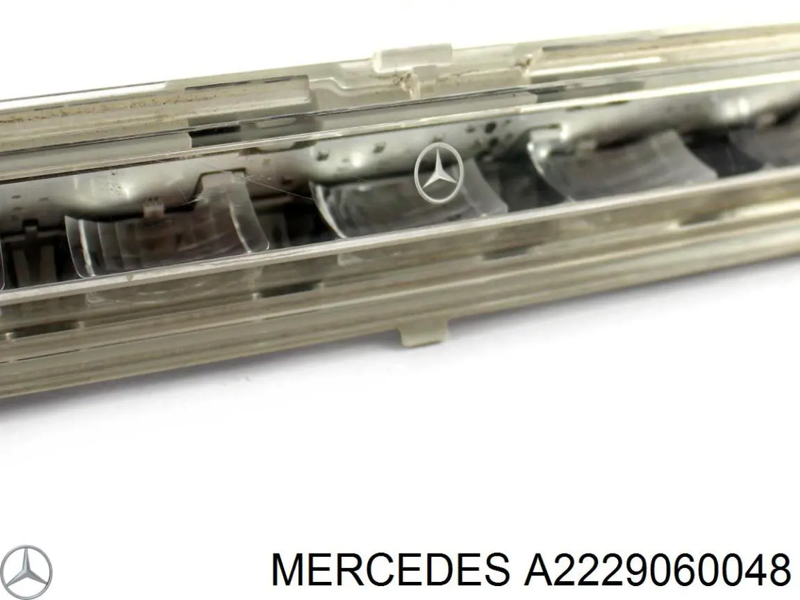Lanterna de nevoeiro traseira Mercedes A2229060048 preço, a partir de 112,05 USD