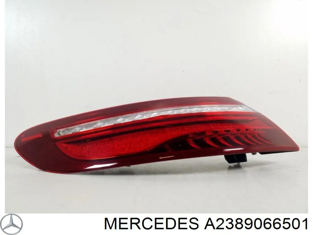 Lanterna traseira esquerda externa Mercedes A2389066501 preço, a partir de 230,80 USD
