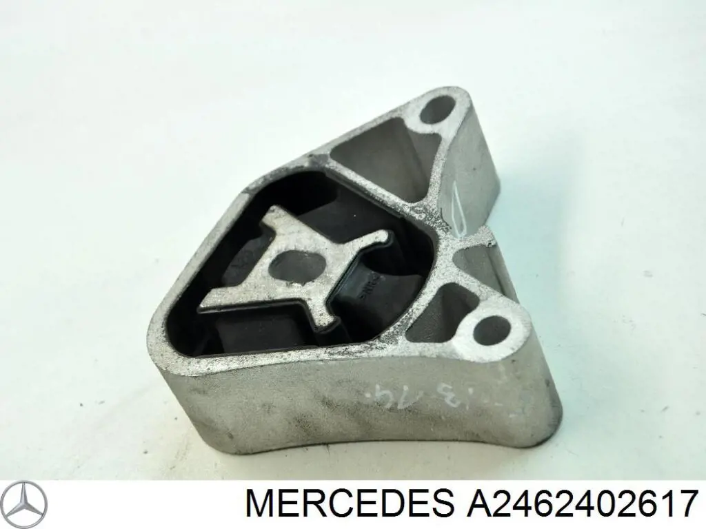 A2462402617 Mercedes Coxim (suporte) direito de motor