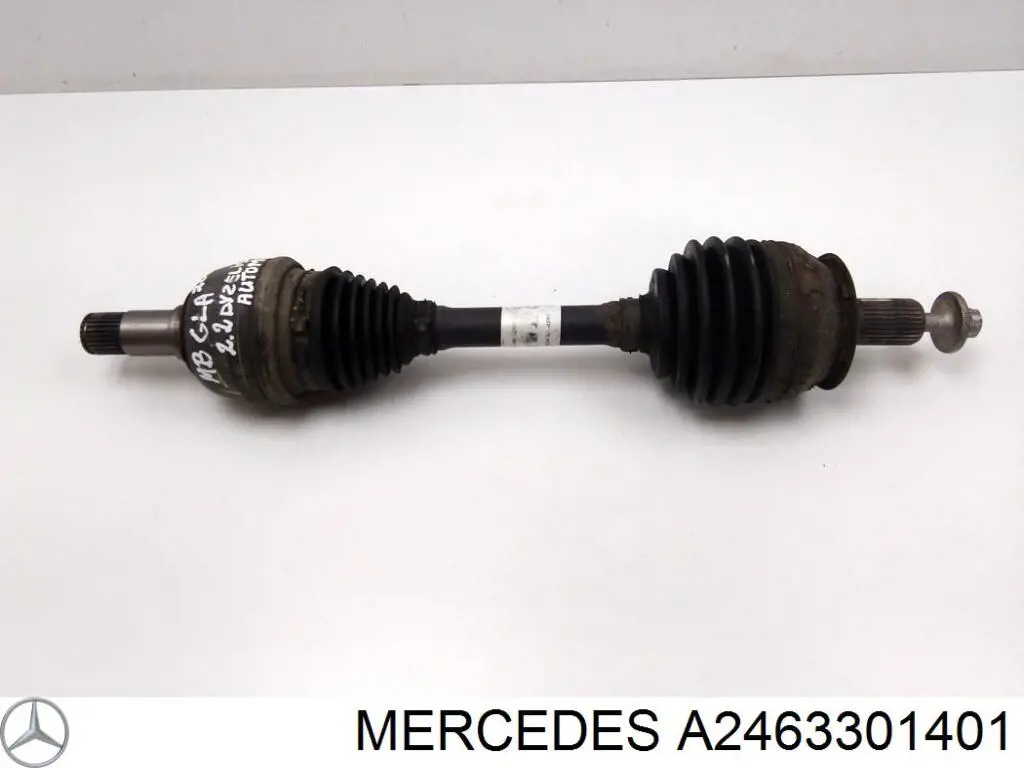 A2463301401 Mercedes Semieixo (acionador) dianteiro esquerdo