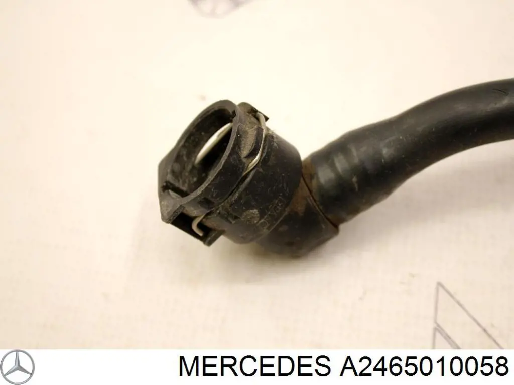 Mangueira inferior do tanque de expansão Mercedes A2465010058 preço, a partir de 45,76 USD