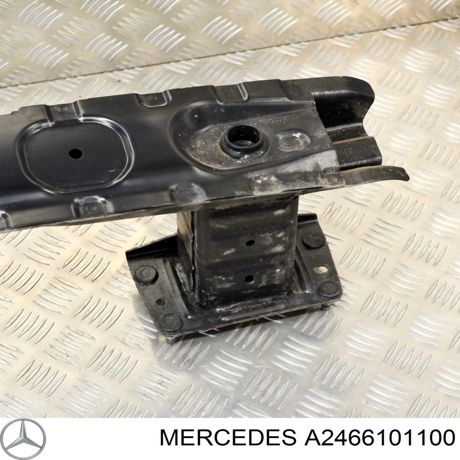 Compre A2466101100 Mercedes Reforçador do pára-choque traseiro