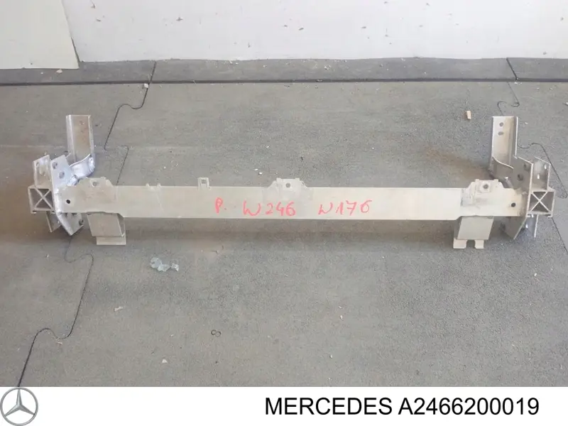 Viga inferior do radiador Mercedes A2466200019 preço, a partir de 223,96 USD