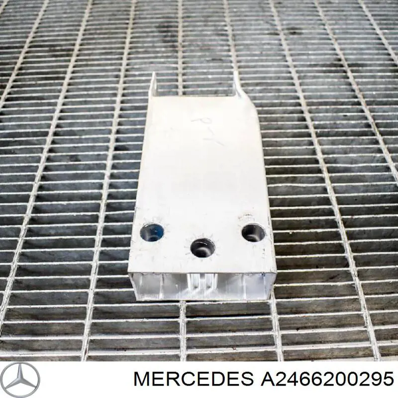 Consola de reforçador do pára-choque dianteiro Mercedes A2466200295 preço, a partir de 71,60 USD