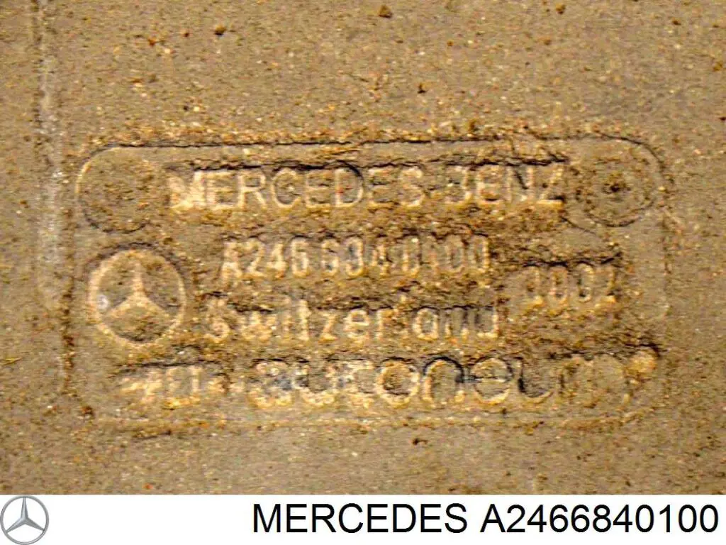 Compre A2466840100 Mercedes Proteção de fundo esquerda