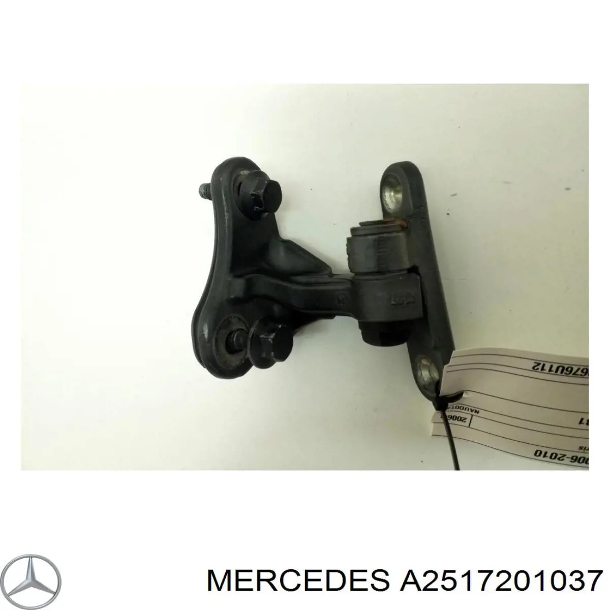 A2517201037 Mercedes Gozno da porta dianteira esquerda