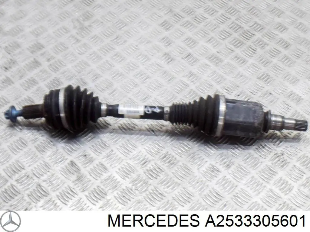 A2533305601 Mercedes Semieixo (acionador) dianteiro direito