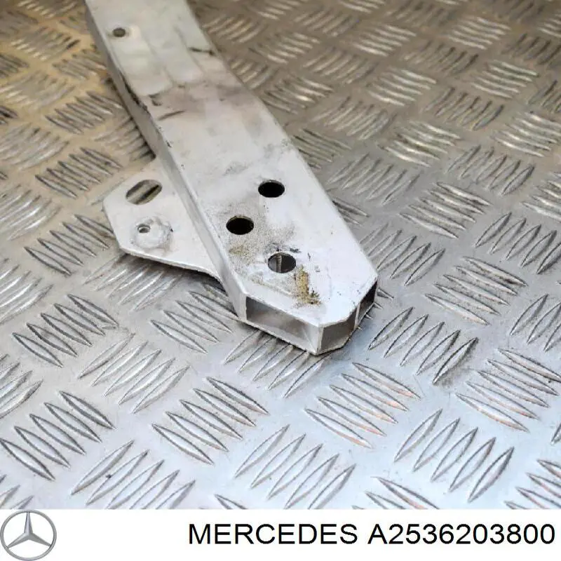 Compre A2536203800 Mercedes Reforçador do pára-choque dianteiro