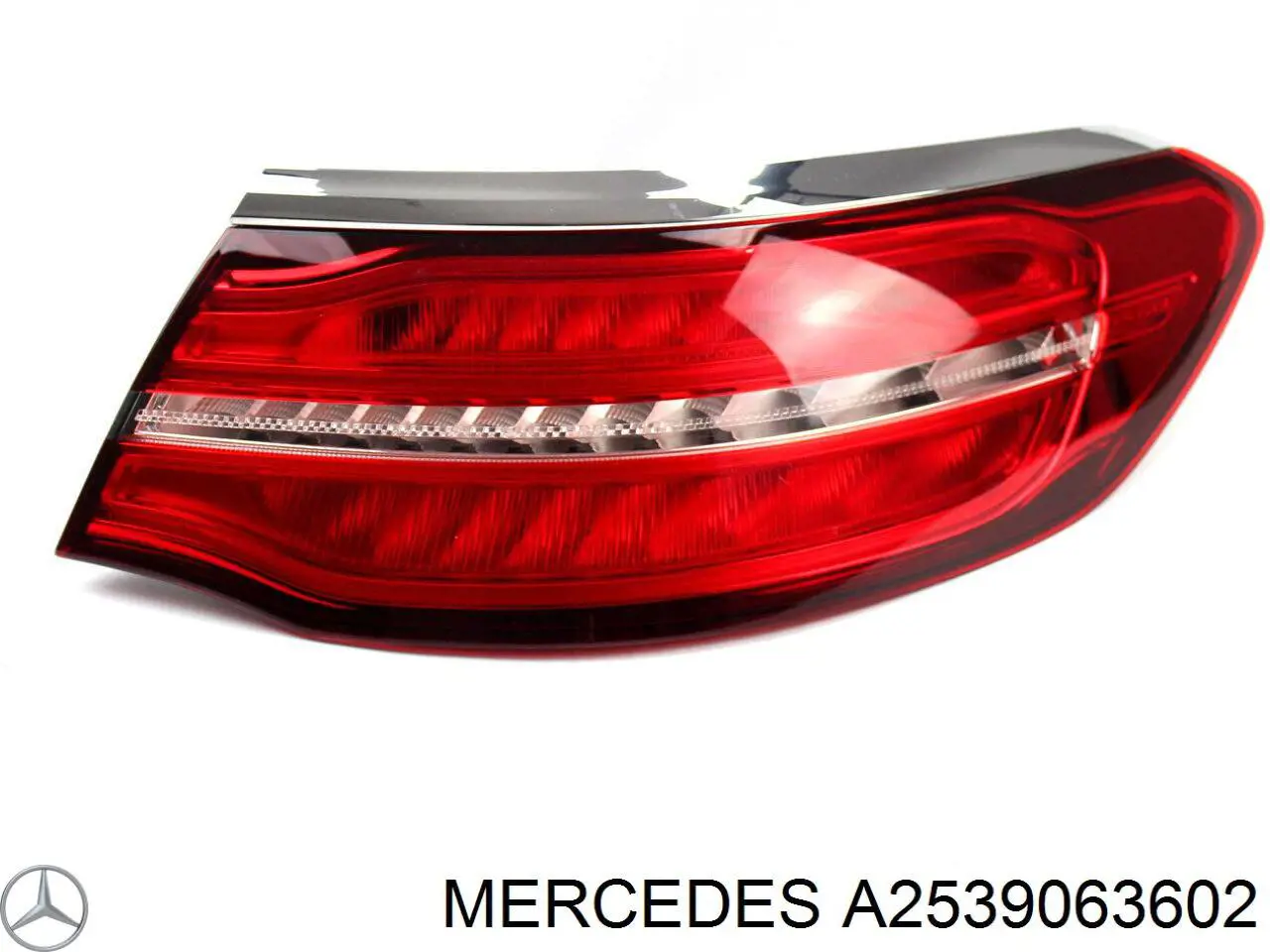 A253906360264 Mercedes Lanterna traseira direita