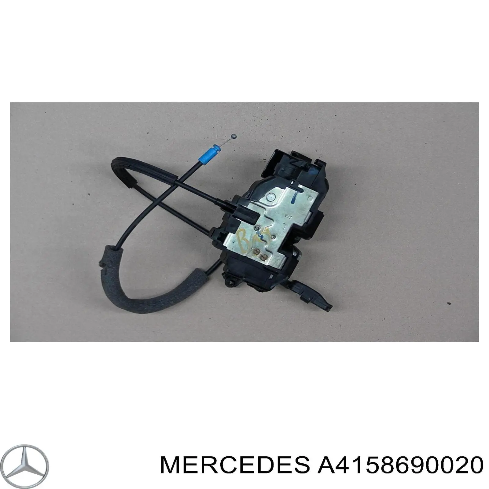 Tanque de fluido para lavador de vidro Renault (RVI) 8200431475 preço, a partir de 23,60 USD