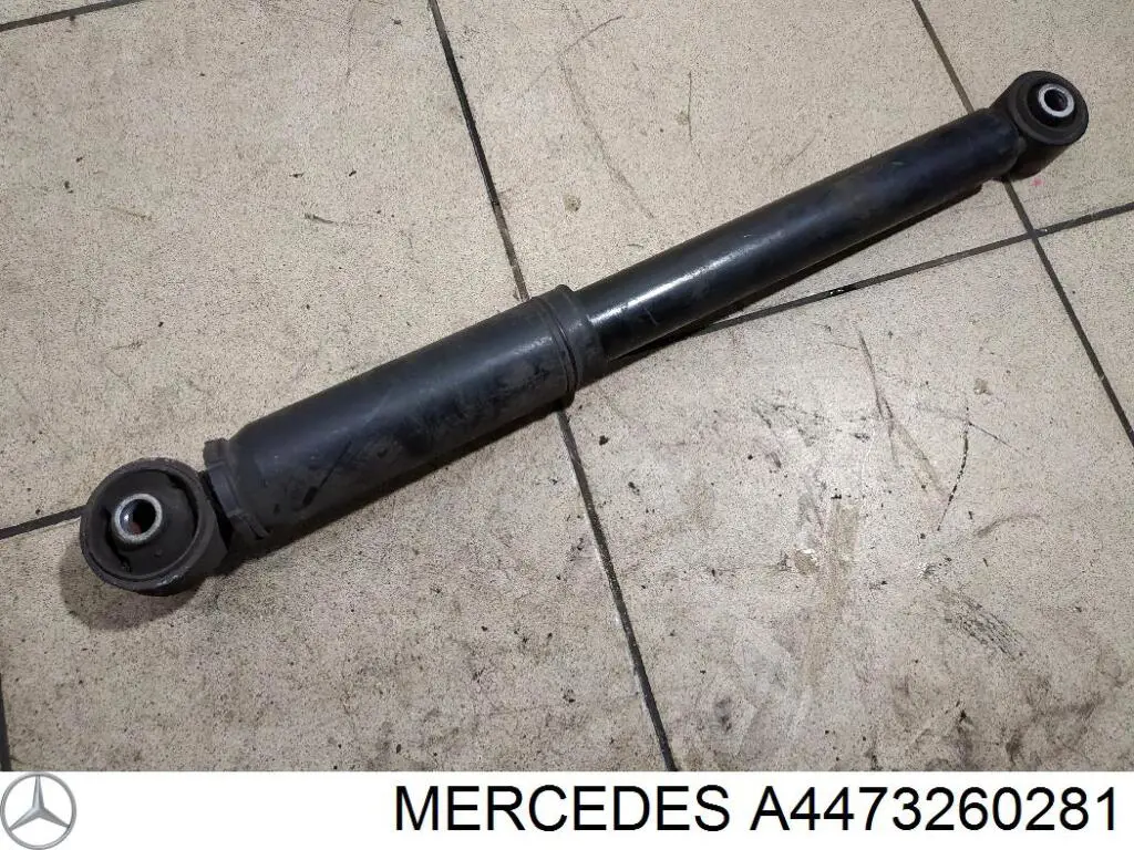 A4473260281 Mercedes Bloco silencioso de amortecedor traseiro