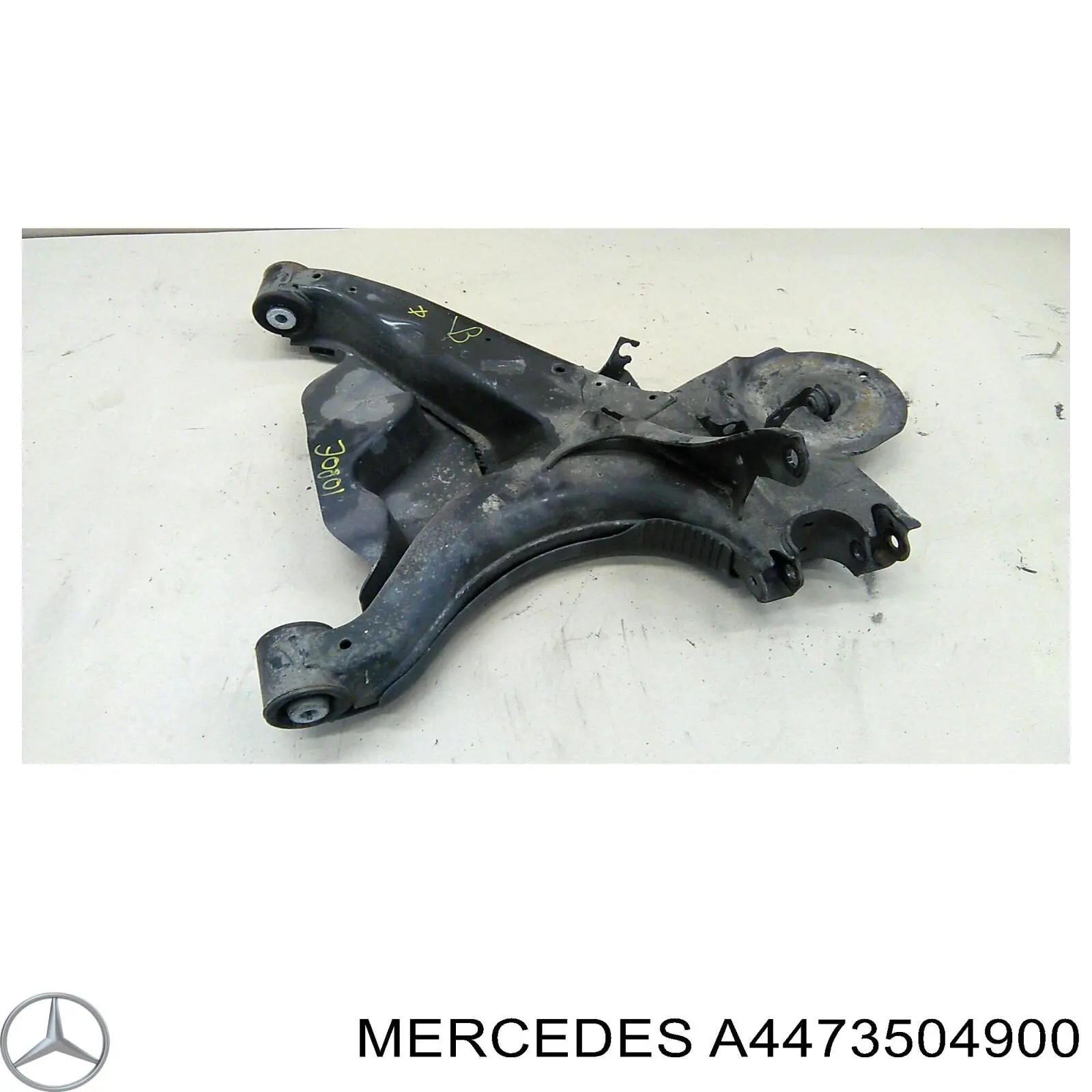 Compre A4473504900 Mercedes Pino moente (extremidade do eixo) traseiro esquerdo