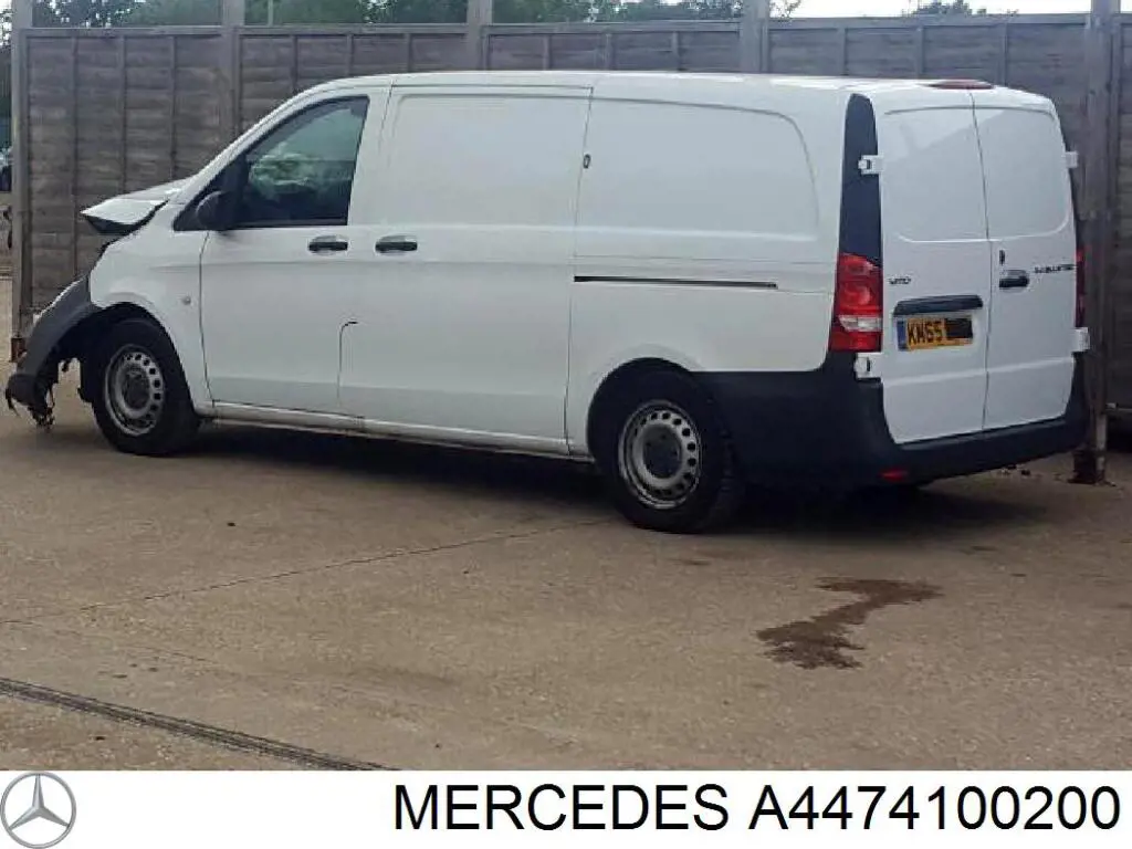 A4474100200 Mercedes Junta universal traseira montada