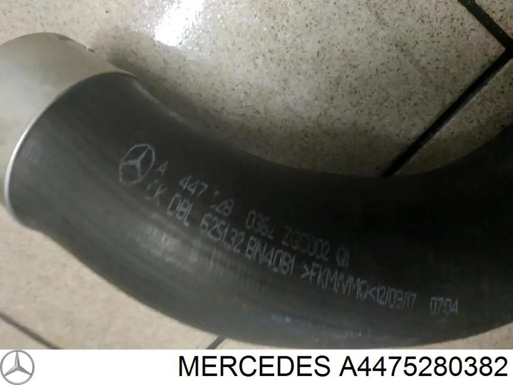 A4475280382 Mercedes Mangueira (cano derivado) de intercooler