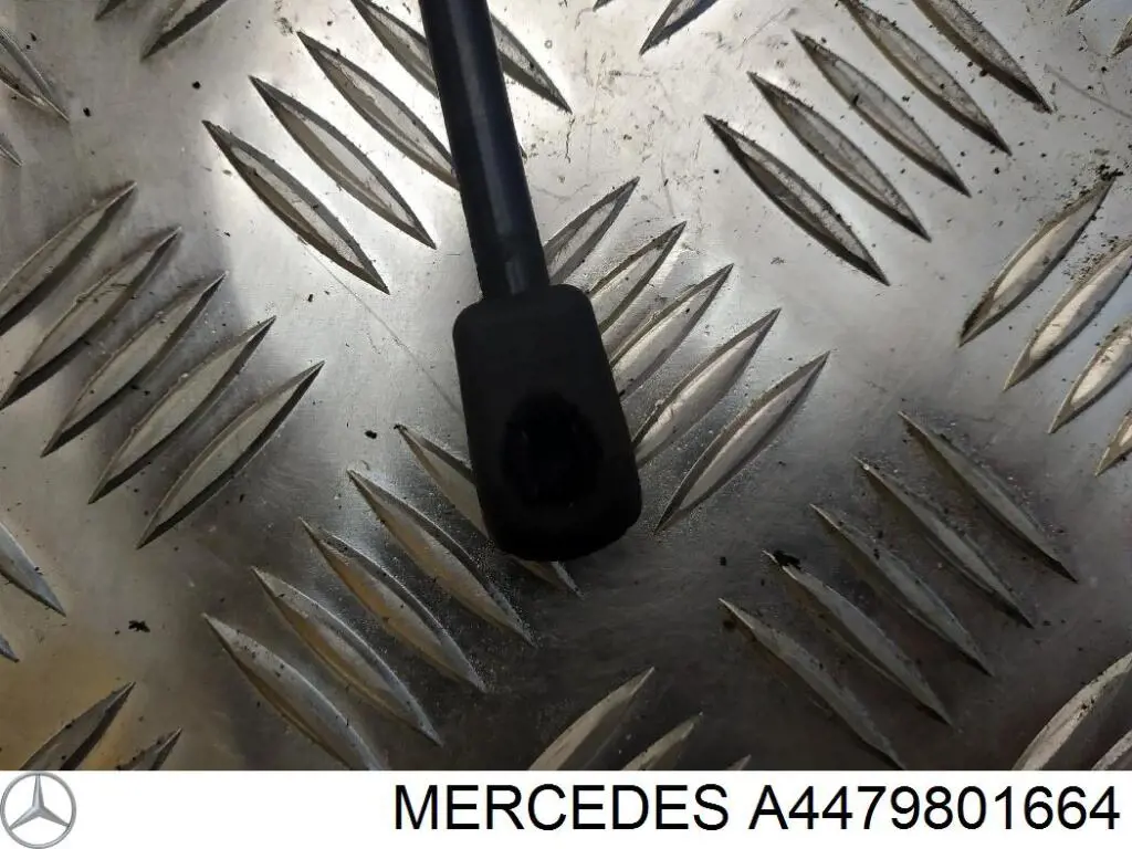 Amortecedor da capota Mercedes A4479801664
