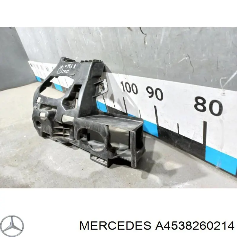 Consola do pára-choque dianteiro direito Mercedes A4538260214 preço, a partir de 75,39 USD