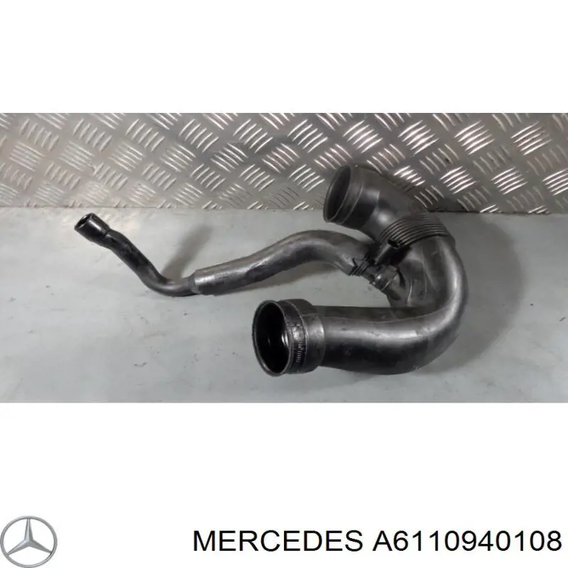 A6110940108 Mercedes Cano derivado de ar, saída de filtro de ar