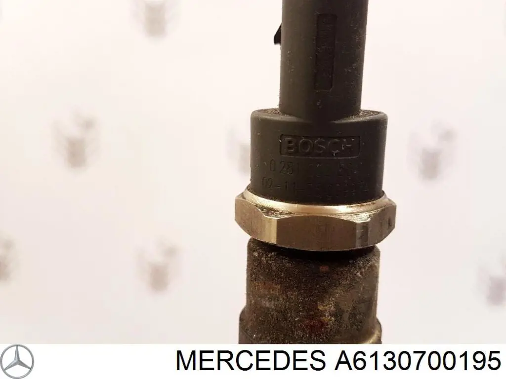Distribuidor de combustível (rampa) Mercedes A6130700195 preço, a partir de 93,64 USD