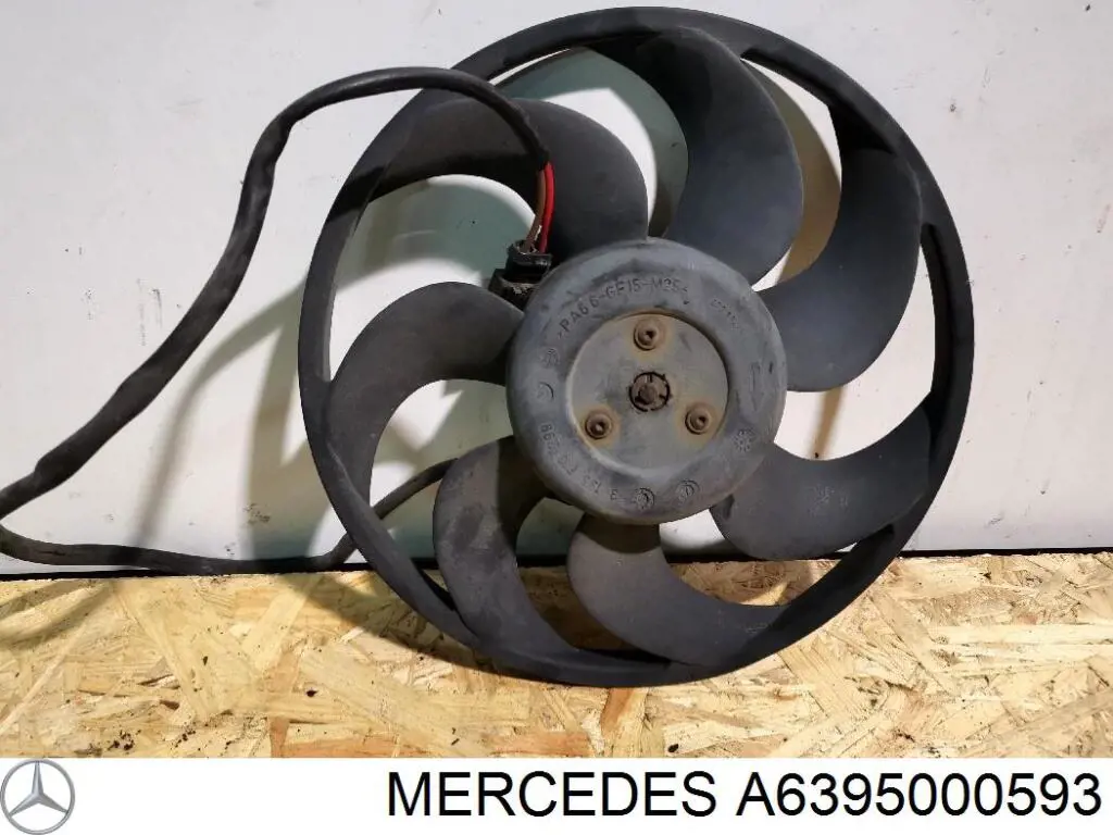 Ventilador elétrico de esfriamento montado (motor + roda de aletas) Mercedes A6395000593 preço, a partir de 151,79 USD