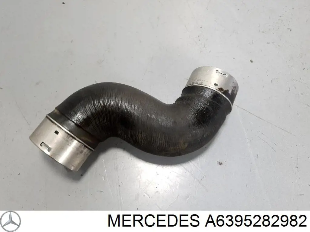 A6395282982 Mercedes Mangueira (cano derivado) de intercooler