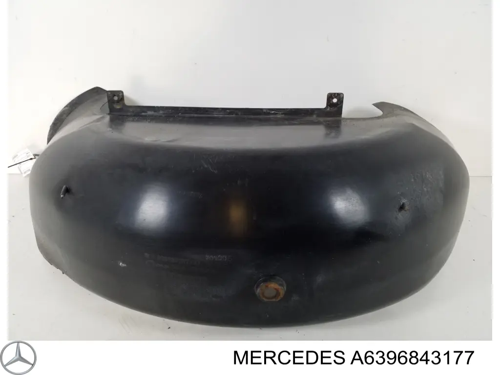 A639684317728 Mercedes Guarda-barras do pára-lama traseiro direito