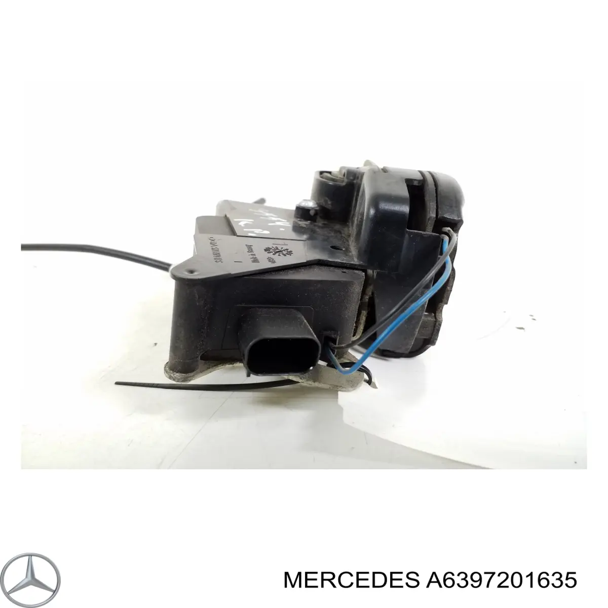 Compre 6397201635 Mercedes Fecho da porta dianteira esquerda