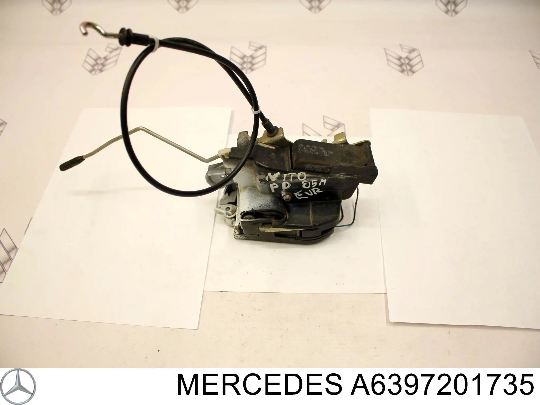 Compre A2C53090790 VAG Fecho da porta dianteira direita
