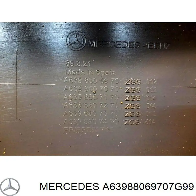 A63988069707G99 Mercedes Pára-choque dianteiro