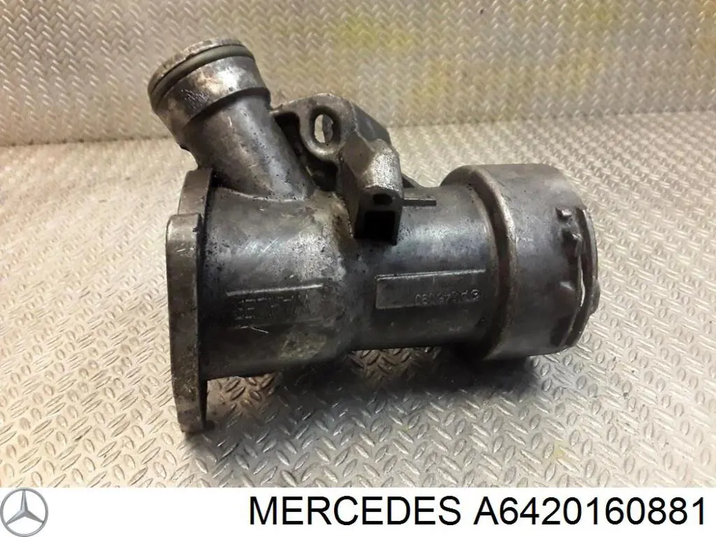 A6420160881 Mercedes Cano derivado de ventilação de cárter (de separador de óleo)