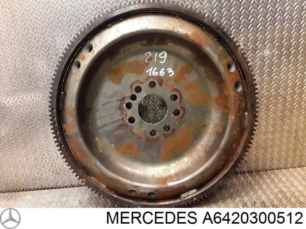 Compre A6420300512 Mercedes Volante de motor