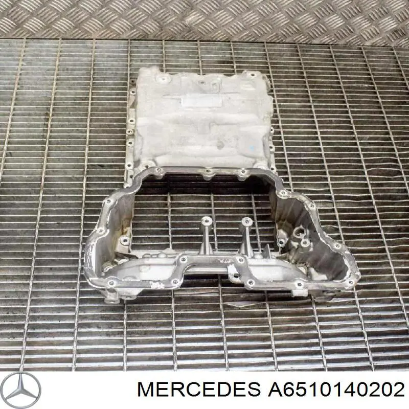 Panela de óleo de cárter do motor, parte superior Mercedes A6510140202 preço, a partir de 160,32 USD