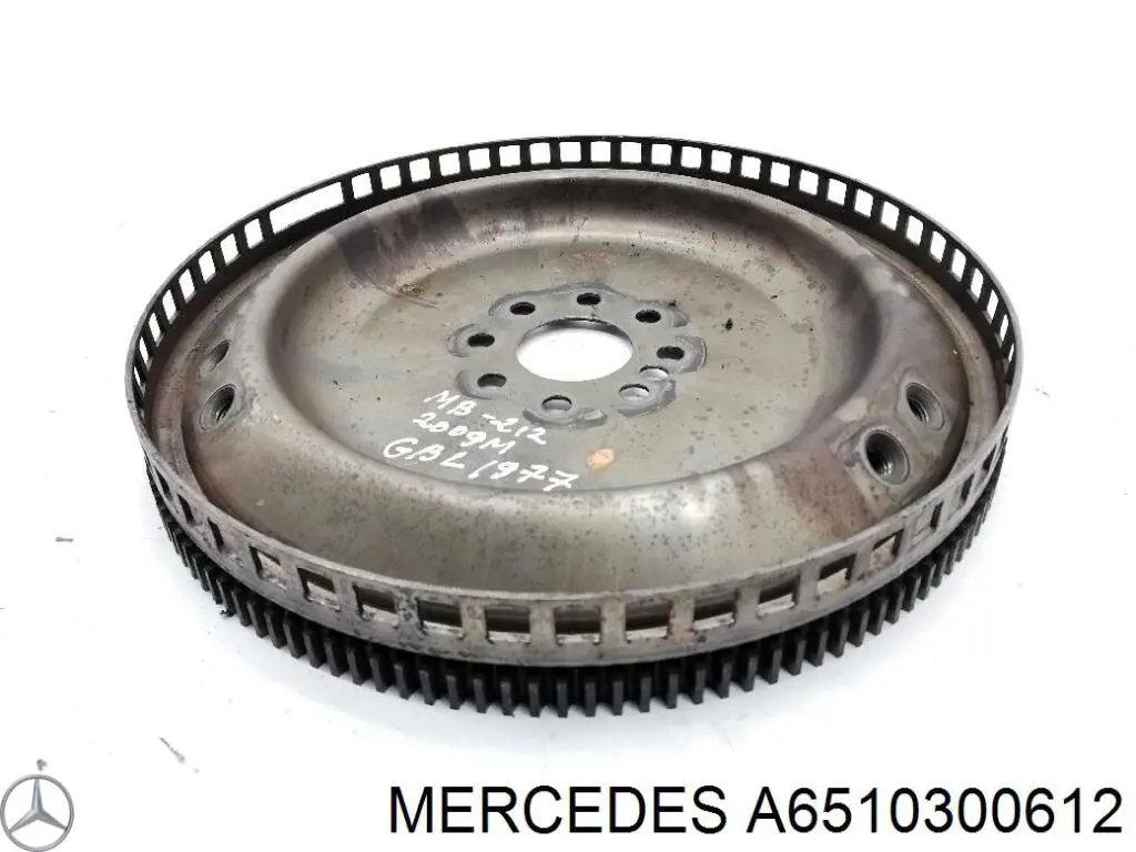 A6510300612 Mercedes Volante de motor