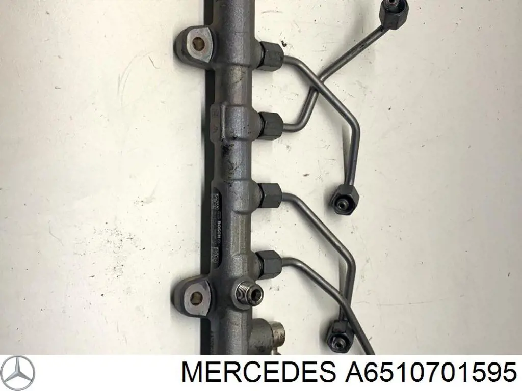 A6510701595 Mercedes Distribuidor de combustível (rampa)