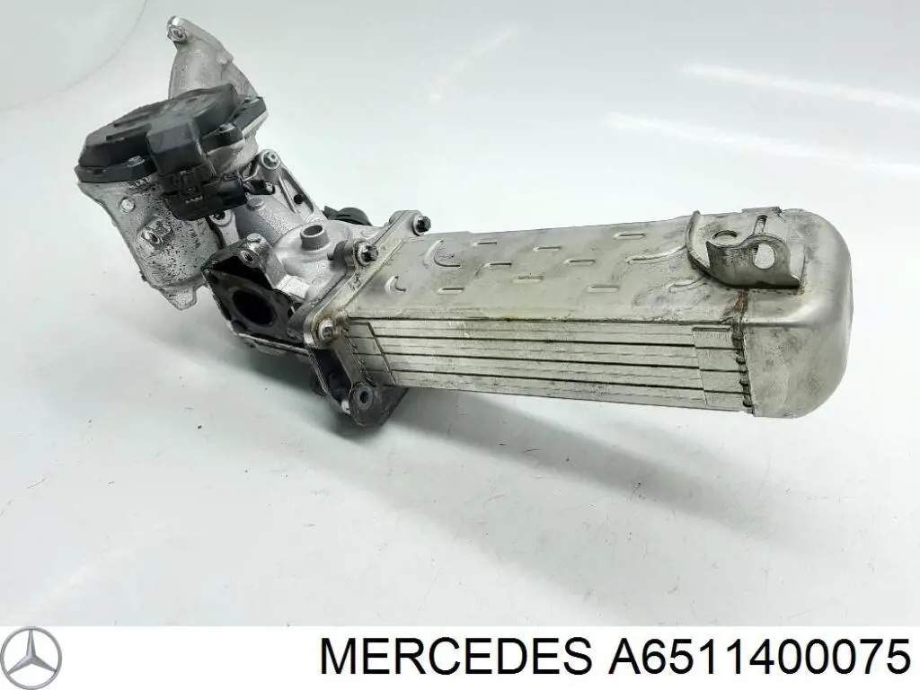 Radiador do sistema EGR de recirculação dos gases de escape Mercedes A6511400075