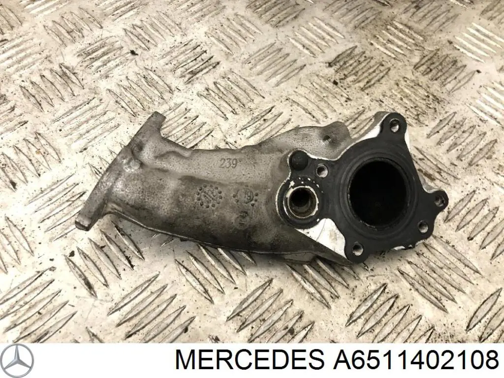 Cano derivado do sistema de recirculação dos gases de escape EGR Mercedes A6511402108 preço, a partir de 80,81 USD