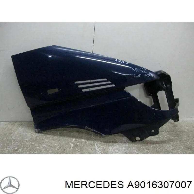 Pára-lama dianteiro direito Mercedes A9016307007 preço, a partir de 281,62 USD